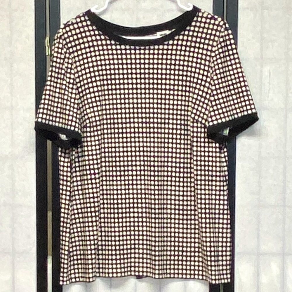Anne Klein 0 Black White Polka Dot Button Back Shirt NWT Short Sleeve Collarless